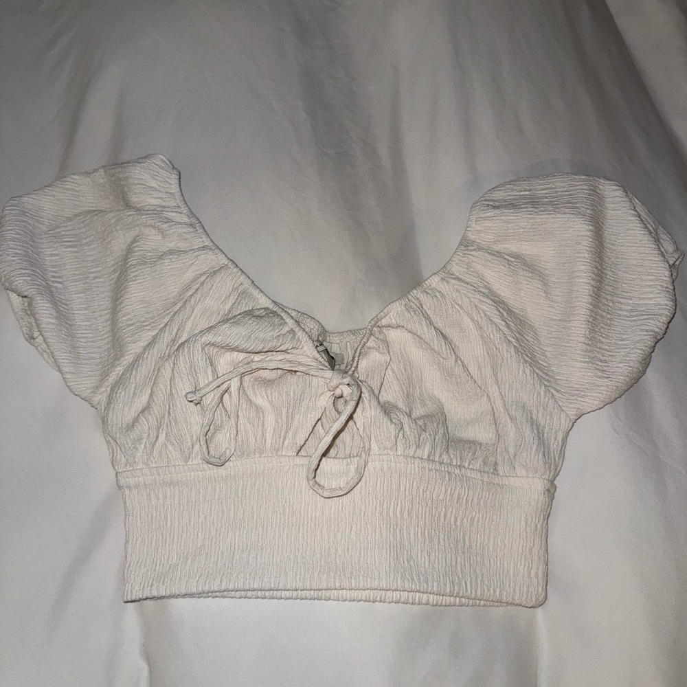 LIKE NEW American Eagle Cream Tie-Front Blouse- medium